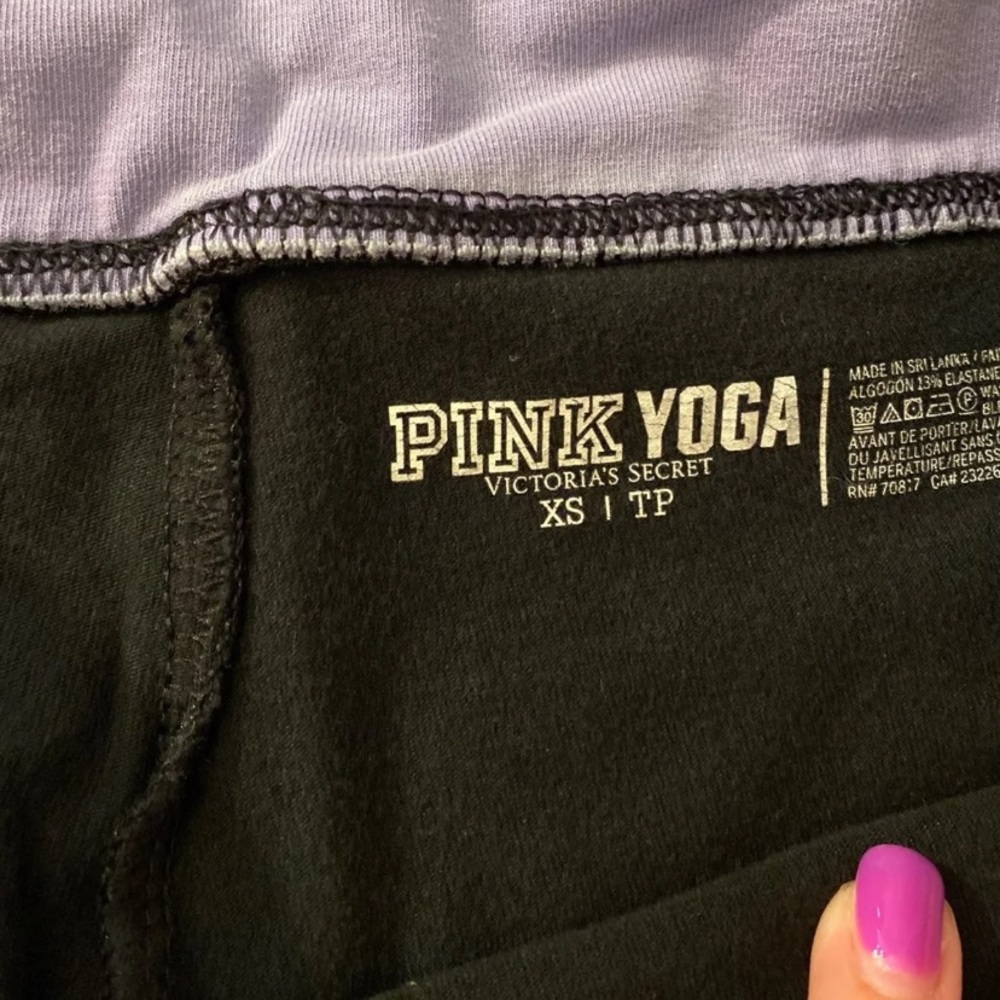 VS pink leggings - Picture 3 of 3